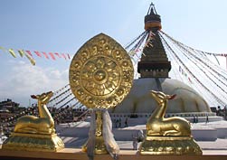 Najväčšia tibetská budhistická stupa Boudhanath neďaleko Kathmandu.